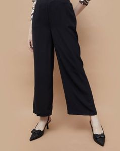 Black Pants By Code