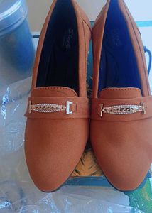 Sleek Comfort Casual Shoes