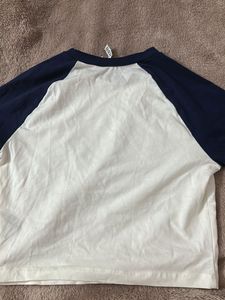 H&amp;M Raglan Sleeve Tee