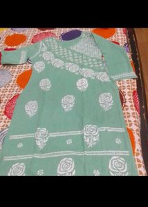 Hand Work Chikan Kari Kurti