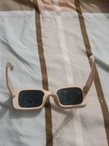Stylish PRADA Sunglasses + Three Gift