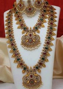 Stylish Rani Haar With Pretty Earings &amp; Maangtika