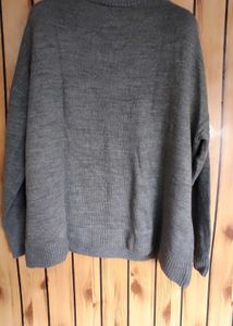 Nice Sweater Without Flaw ,Size l