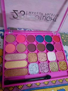 Mattlook 23 Shades Palette