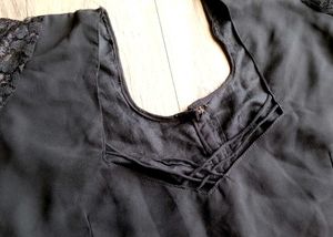 Elegant Black Blouse