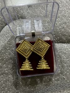 Combo Of 1 Pair Earring+ Earring Set W/ Mangtika