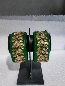 beautiful Kundan Moti woolen party wear kada