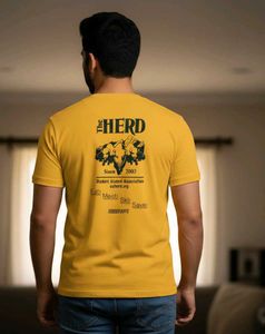 🛍️ Used Red &amp; Yellow T-Shirts ⭐⭐⭐⭐⭐