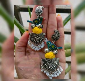 Pakhi Earings