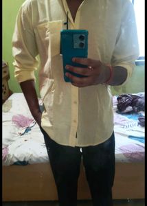 Men&#39;s Casual Yellow Shirt