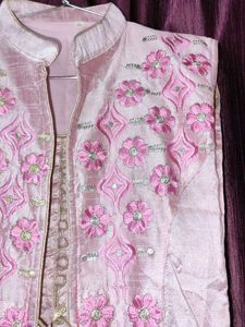 Elegant Pink Kurta Set