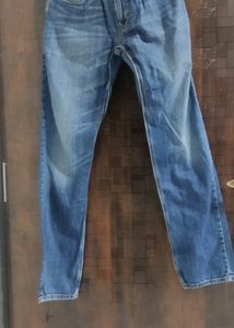 FLYING MACHINE JEANS.... 32 size