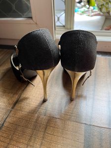 Black Peep Toes