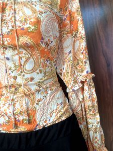 Vintage Florals Top✨