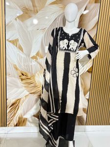 Black &amp; Beige Embroidered Salwar Kameez