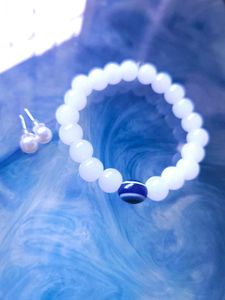 Pretty Earrings And Bracelet Combo🧿🤍