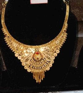 Gold Necklace Set