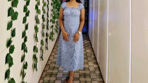 Floral Print Midi Dress