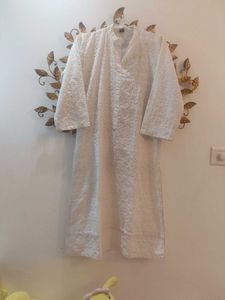 White Embroidered Kurta Set of 4 combo