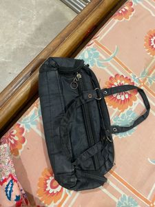 black pouches for women