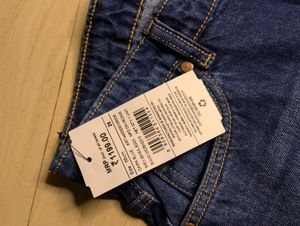 Ripped Wide Leg Jeans
