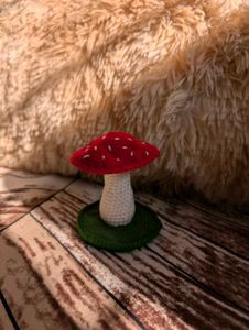 Crochet Mushroom Earing Stand