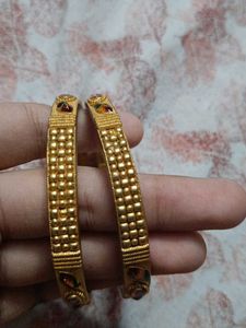 Golden Bangle Set