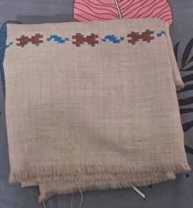 BRAND NEW - Elegant Beige Embroidered Shawl