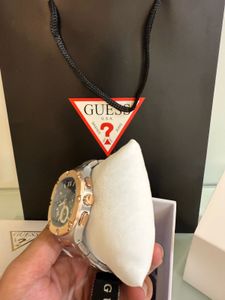 New GUESS Mens Watch Sealed With Full Kit Original