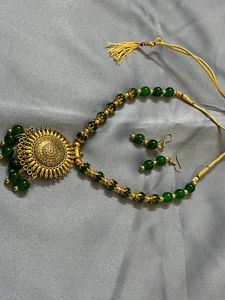 This Is Kashmiri Jewellery Set From Kashmir Gold With Emerald Green It’s Really Beautiful Un Used