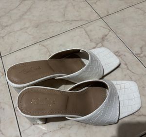 White Heels - UK 5 (3.5 Inches Height)