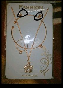 Beautiful Gift Set For Women 😍