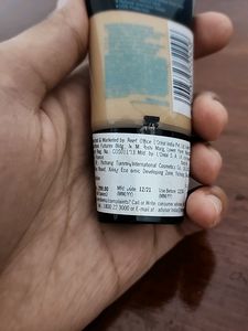Maybelline 220 Fit Me Foundation