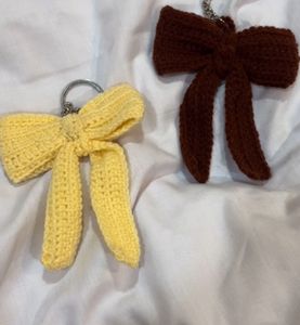 Any 1 crochet keychain @ ₹150