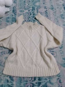 BEIGE KNIT PULLOVER