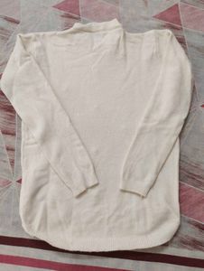 Elegant Cream Knit Sweater