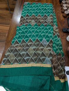 Emerald & Brown Geometric Saree With Blouse Piece