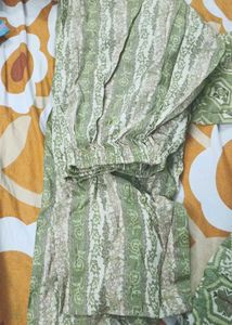 Elegant green printed kurta set