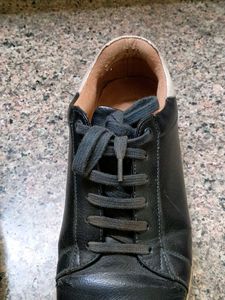(UK 7) NAVY BLUE SOLEPLAY SHOES