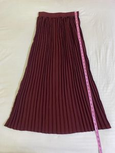 Pleated Maroon Skirt Waist 28-30