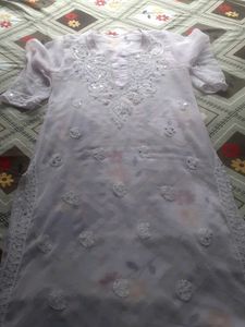 Chikankari Kurta With Jeans And Inner