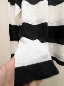 Light Striped Long Sleeve sweater