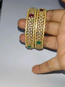 Gold Plated Ad Stone Bangles