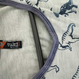 T- Shirt