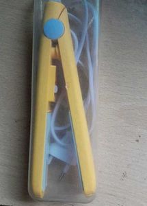 Mini Yellow Hair Straightener
