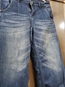 Flaired Fit Stretchable Jeans From Dressberry