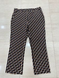 Bold Geo Chic Pants ✨ Own The Look 🖤🔥 Now!!😊!