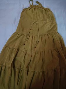 Flowy Green Tiered Midi Dress