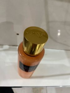 Victoria Secret’sPure Seduction Shimmer Body Mist