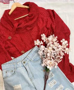 B2G2 🎁Pinterest Red Buttoned Knit Sweater E